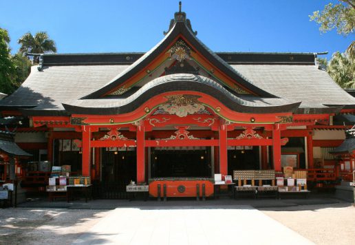 青島神社外観